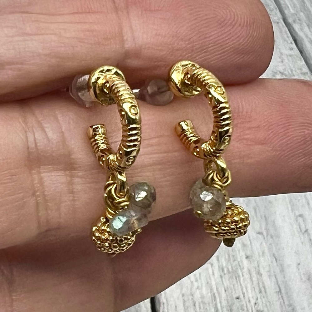 238. Elegant Gold And Cut Quartz Post Hoop Earrings